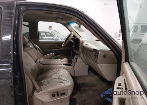 2001 GMC Yukon Xl 1500 Slt z USA, uszkodzony, nr VIN 3GKFK16T51G191993